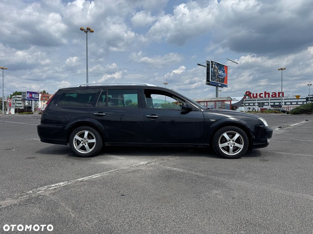 Ford Mondeo 2.0 TDCI Ambiente - 2