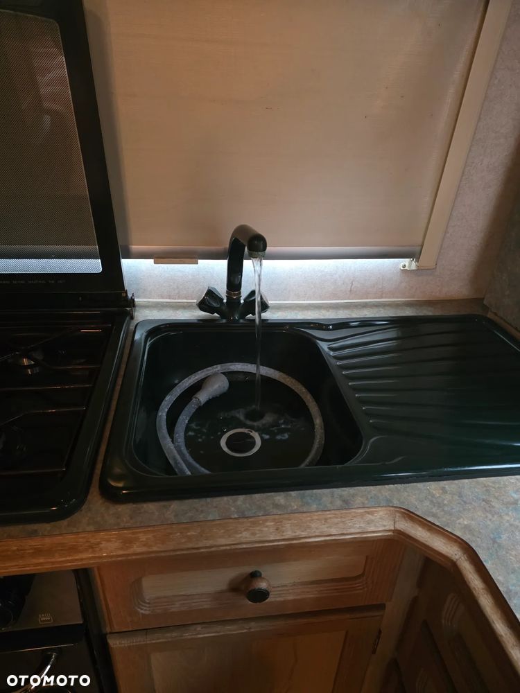 SWIFT Eccles Jade 2/3 osobowa przyczepa kempingowa - 13