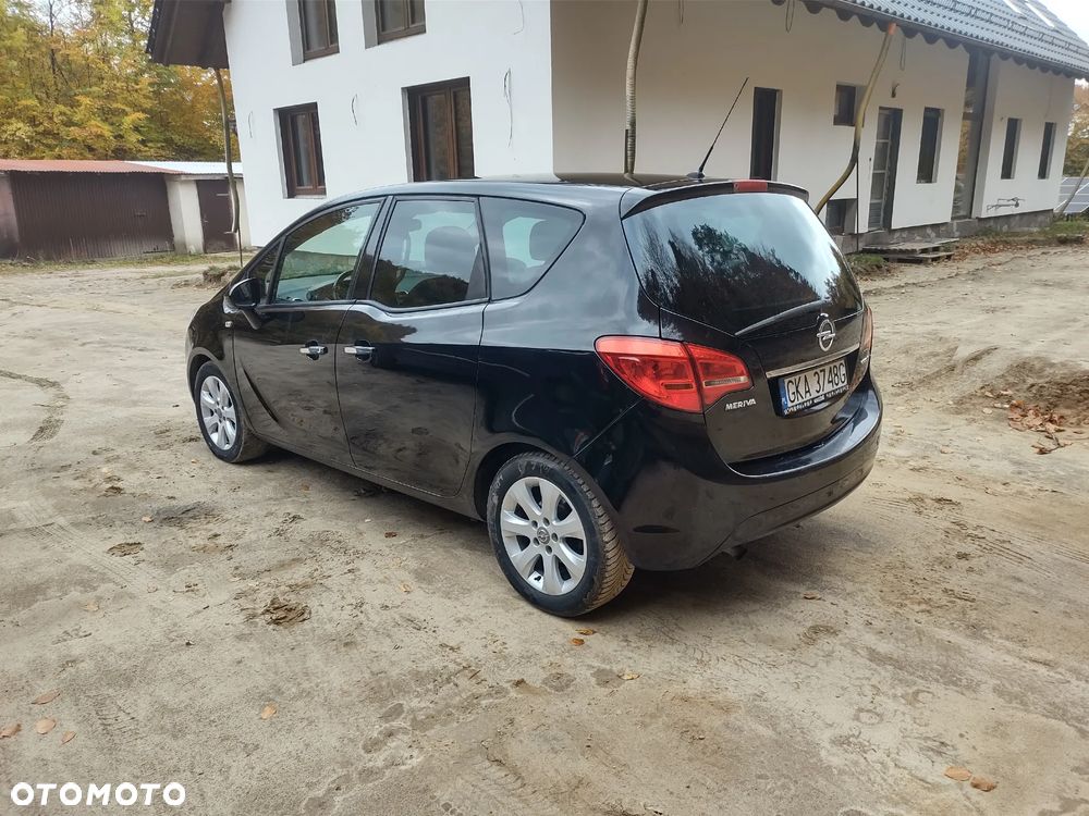 Opel Meriva 2012 photo 3