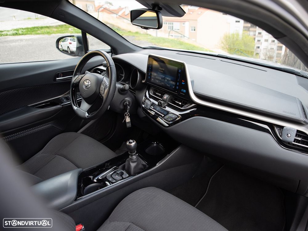 Toyota C-HR 1.2T Comfort+P.Style - 11