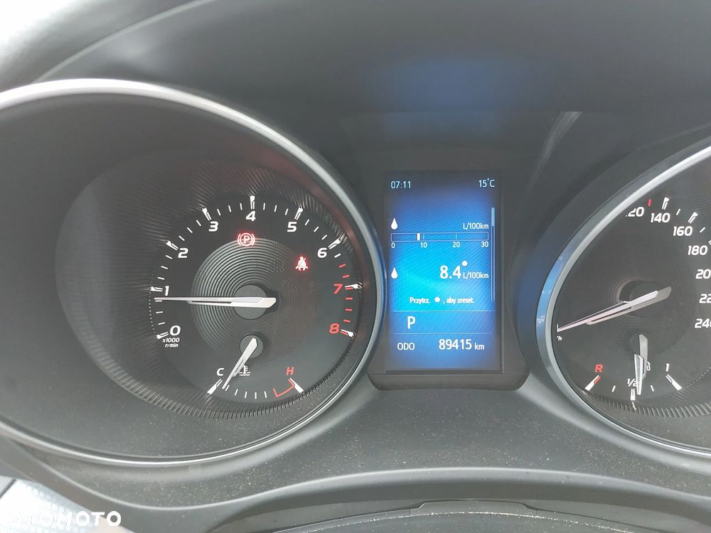 Toyota Avensis 1.8 Premium MS - 1