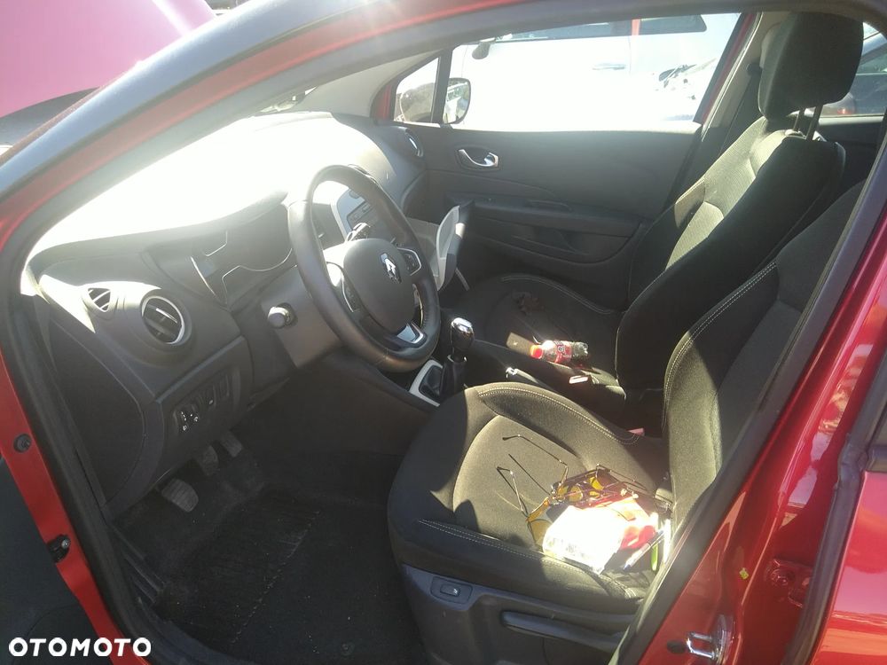 Renault Captur 1.5 dCi Energy Zen - 11