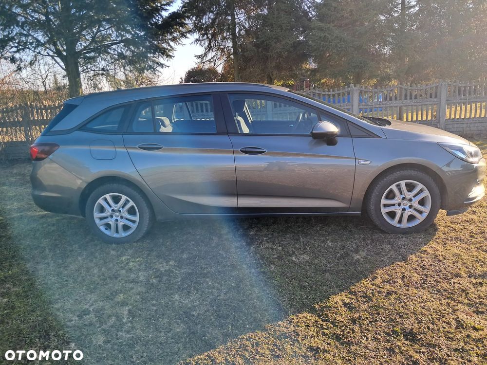 Opel Astra 1.4 T Enjoy - 2