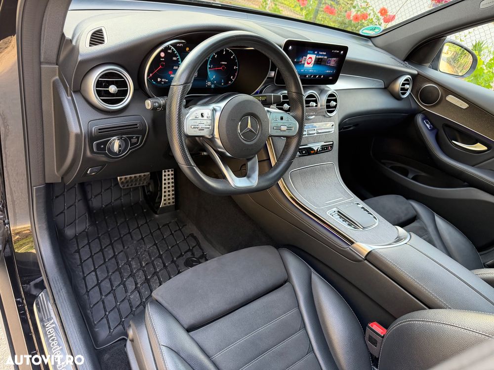 Mercedes-Benz GLC - 13