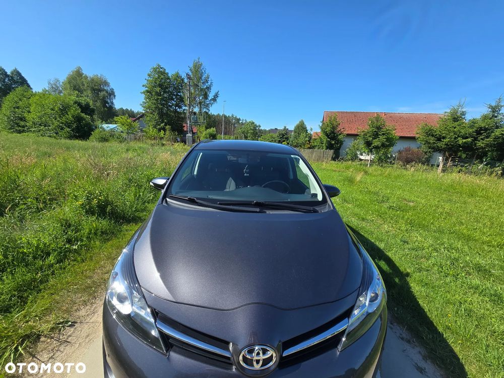 Toyota Verso 1.8 Premium MS EU6 - 4