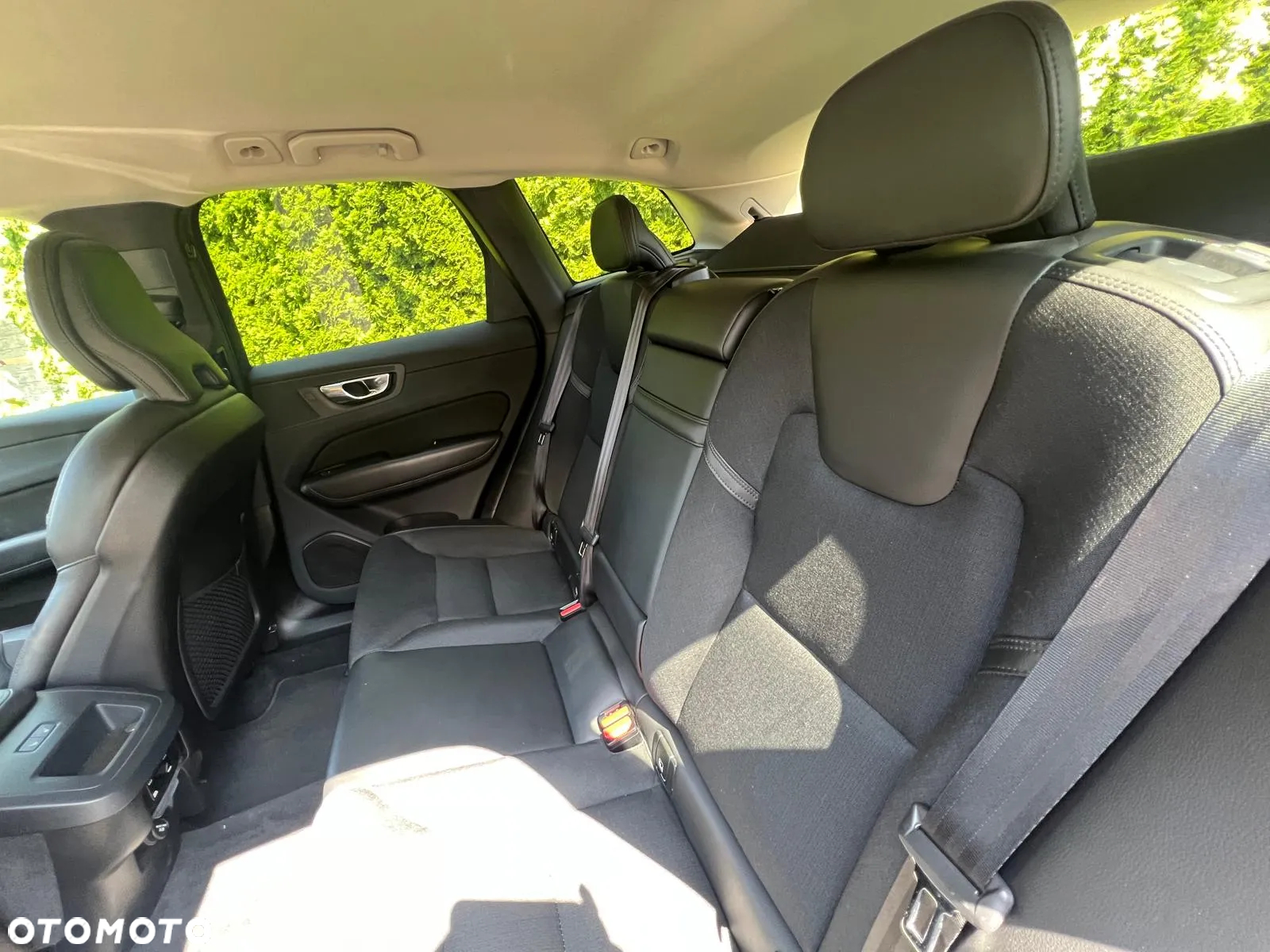Volvo XC 60 T4 Momentum - 11