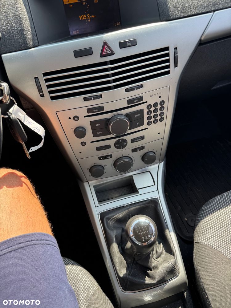 Opel Astra - 22