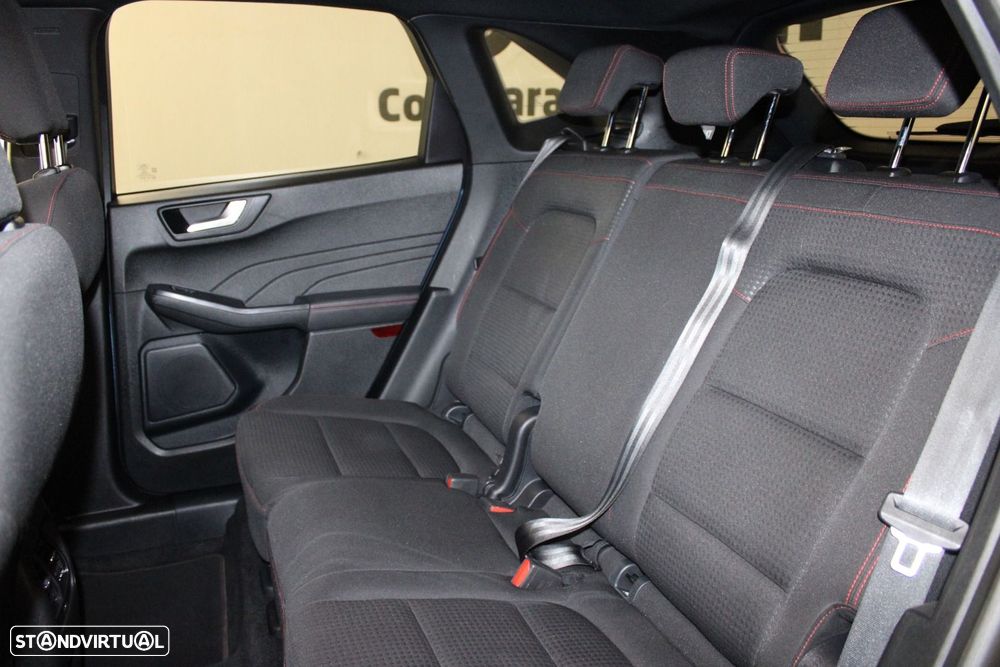 Ford Kuga 1.5 TDCi EcoBlue Titanium Aut. - 32