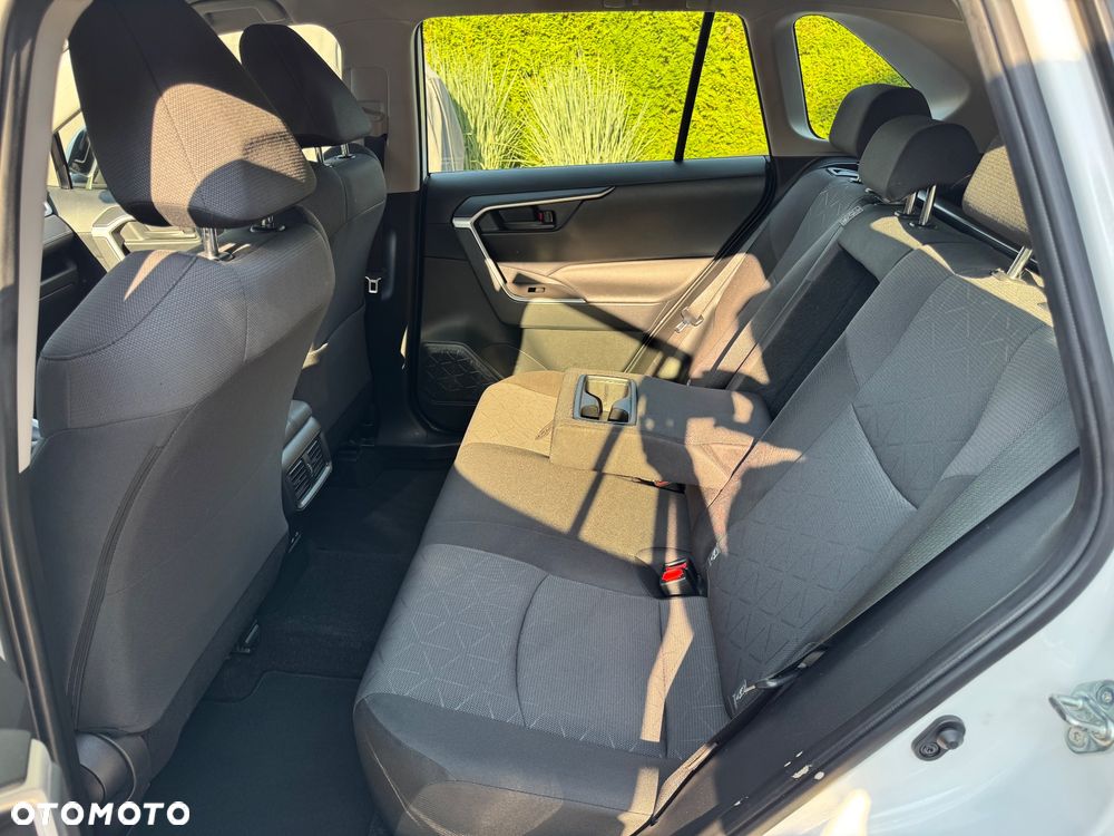 Toyota RAV4 - 14