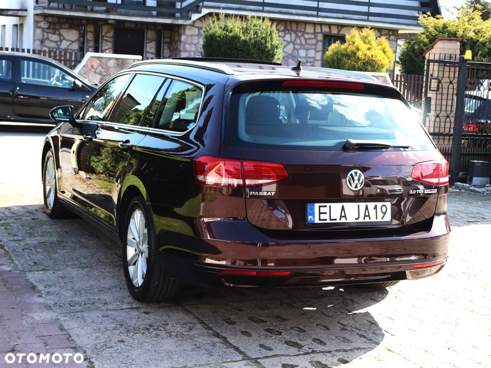 Volkswagen Passat 2.0 TDI SCR DSG Comfortline - 10