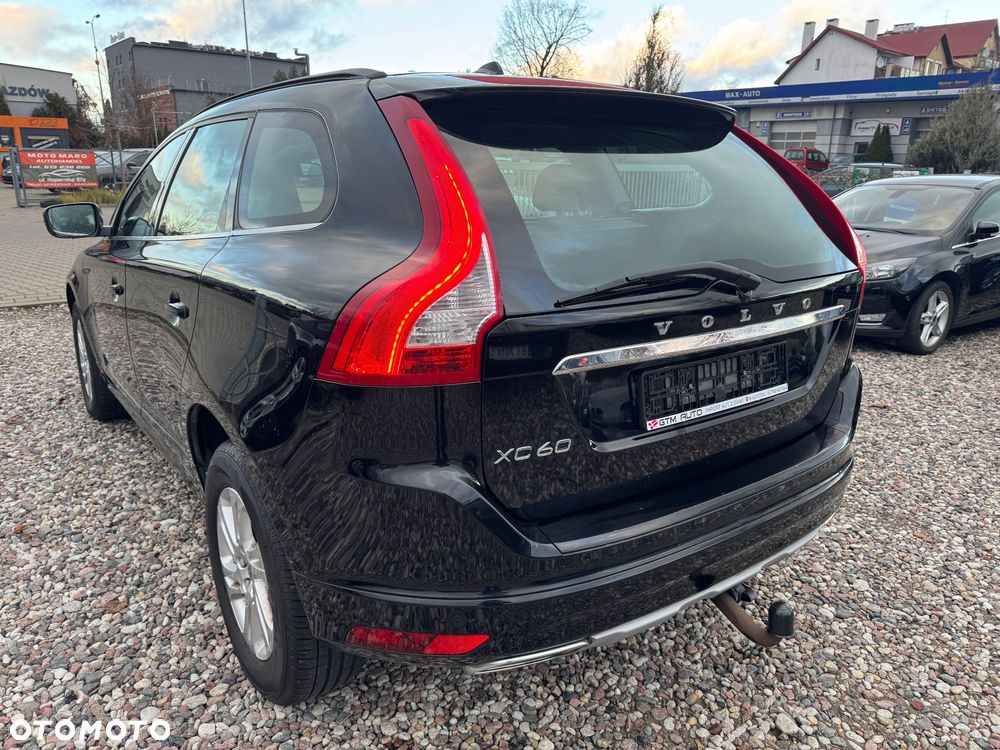 Volvo XC 60 D4 Momentum - 8