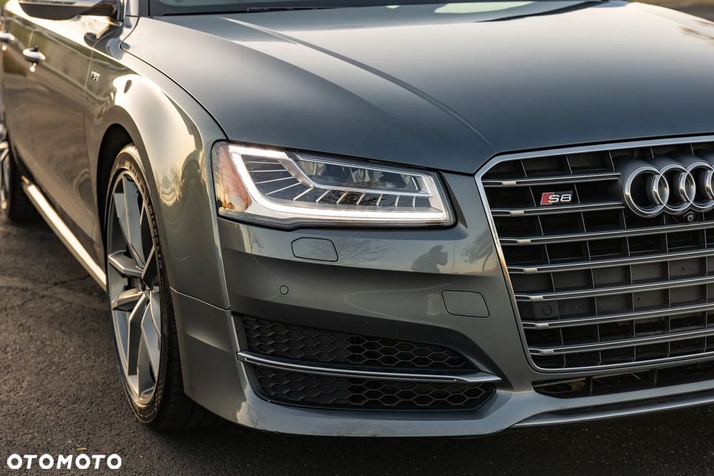 Audi S8 2017 photo 5