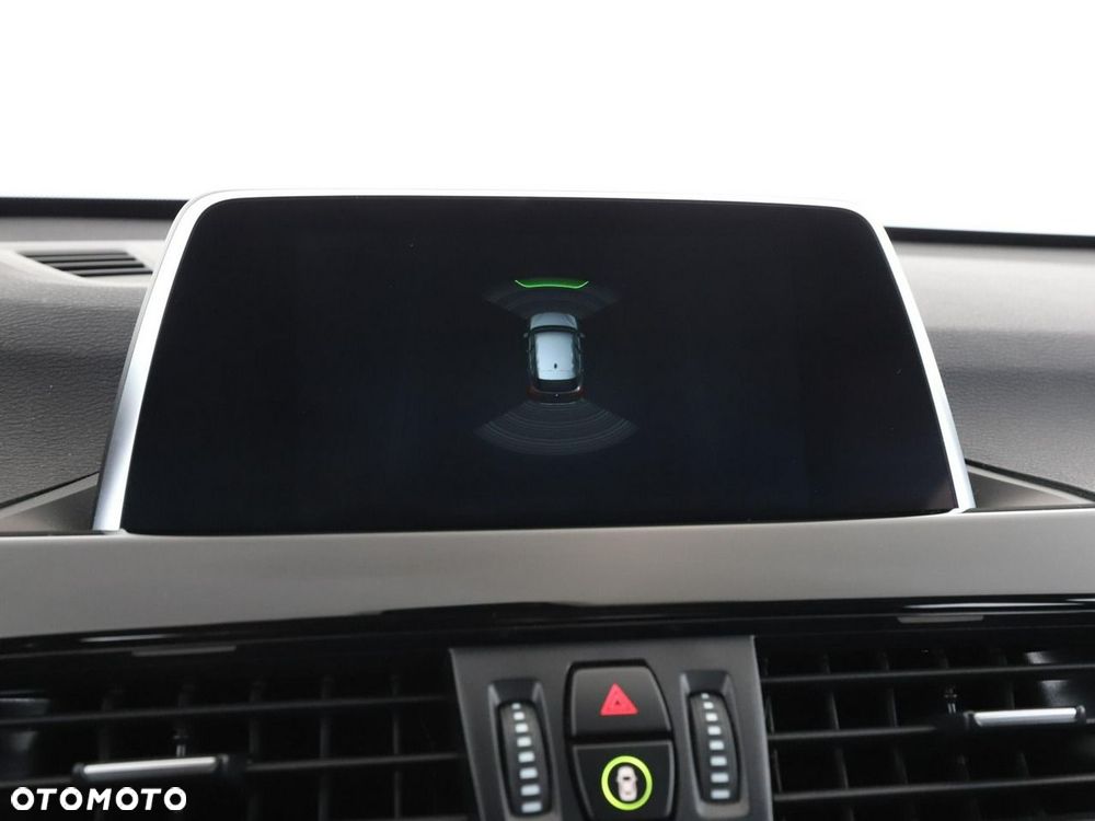 BMW X1 xDrive20d mHEV xLine - 26