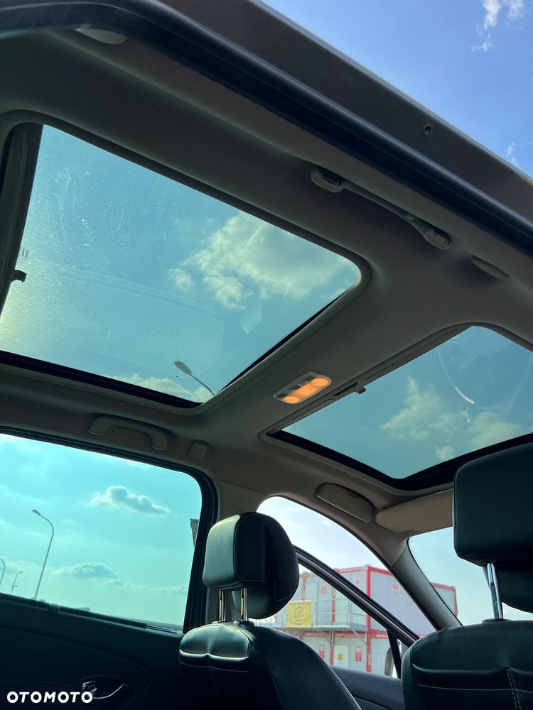 Renault Scenic - 18