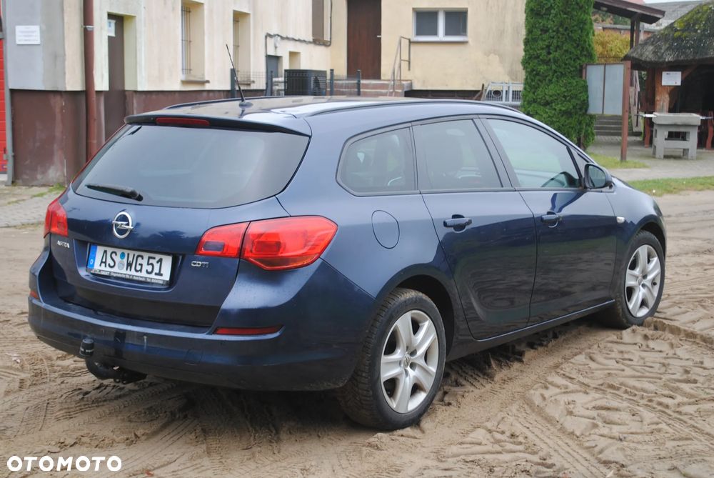 Opel Astra 1.7 CDTI DPF Color Edition - 3