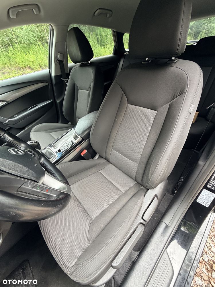 Hyundai i40 Kombi 1.7 CRDi Premium - 33