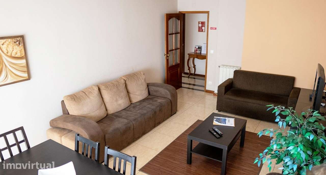 Apartamento T3 (Av. Santos Graça) - Grande imagem: 5/22