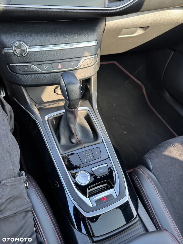 Peugeot 308 - 21