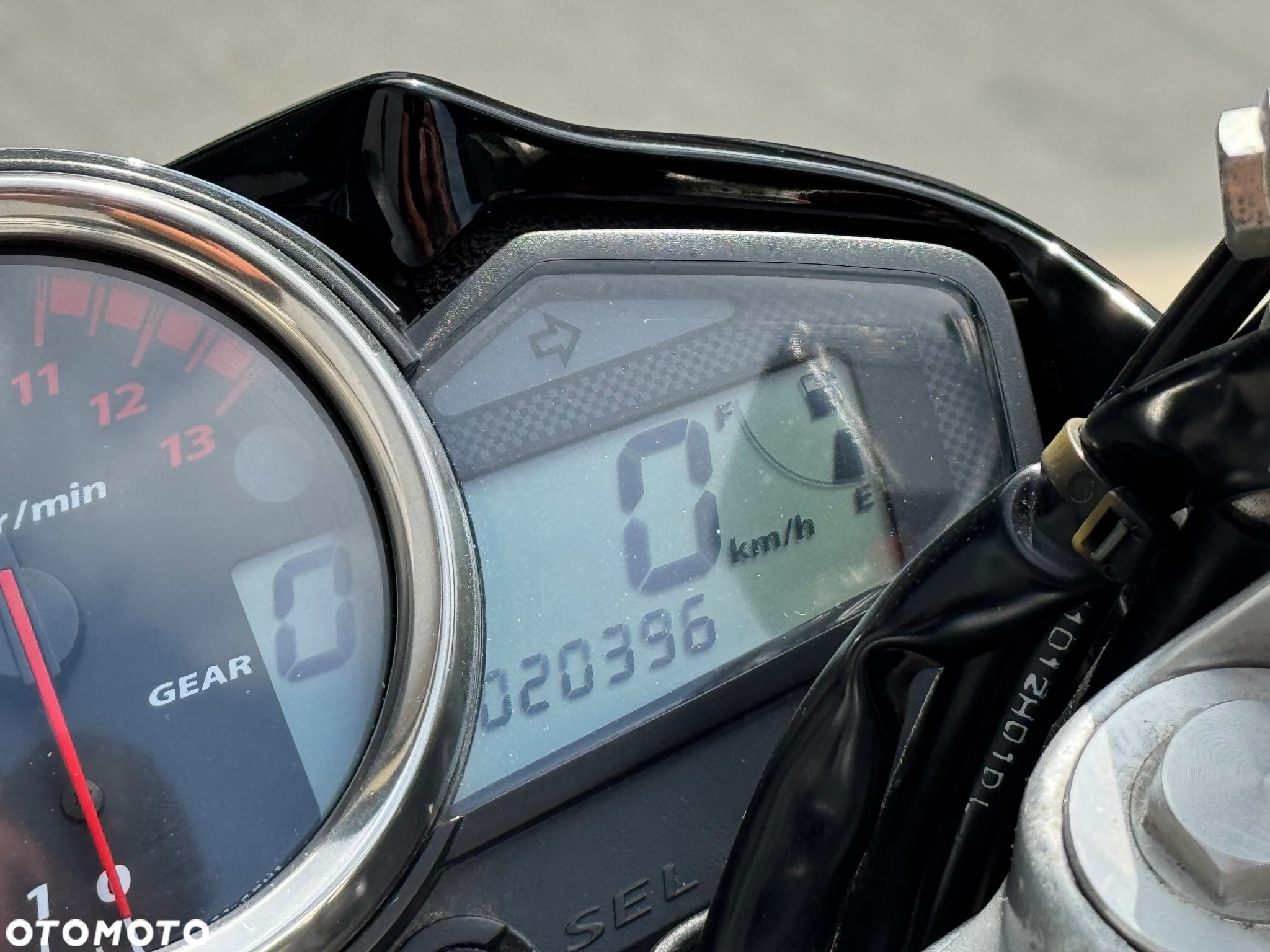 Suzuki GW 250 - 10