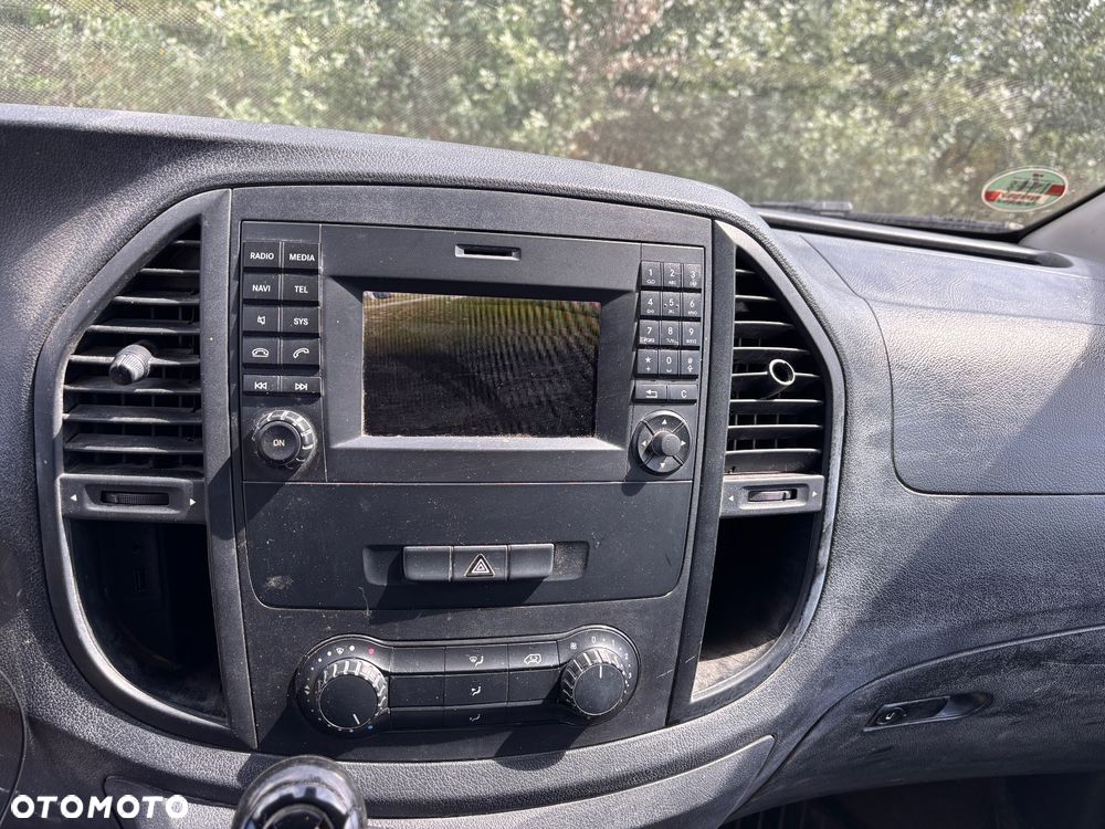 Mercedes-Benz Vito - 17