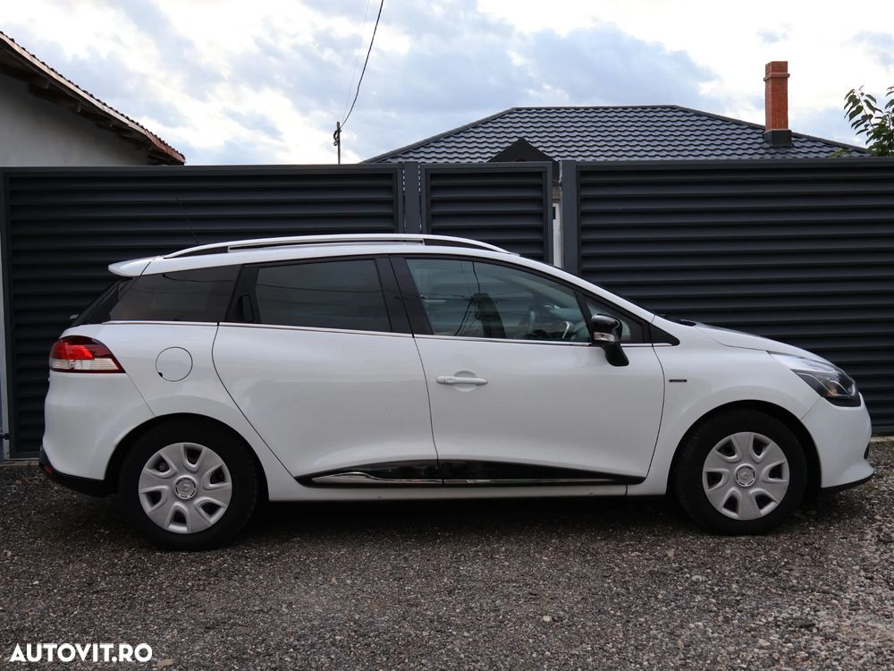 Renault Clio - 5