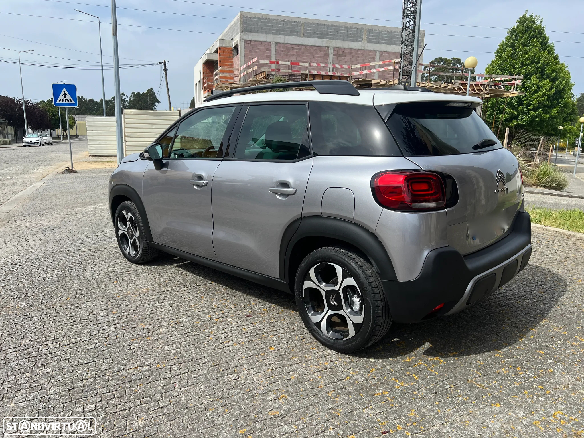 Citroën C3 Aircross 1.2 PureTech Shine EAT6 - 5