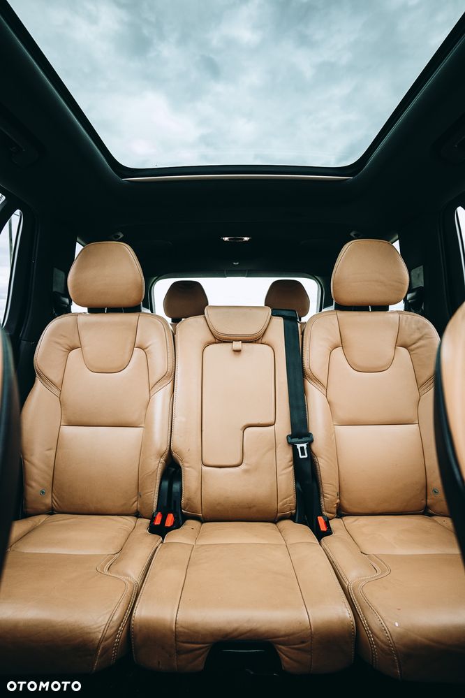 Volvo XC 90 T6 AWD Momentum 7os - 25