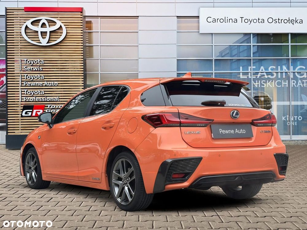 Lexus CT 200h F Sport - 4