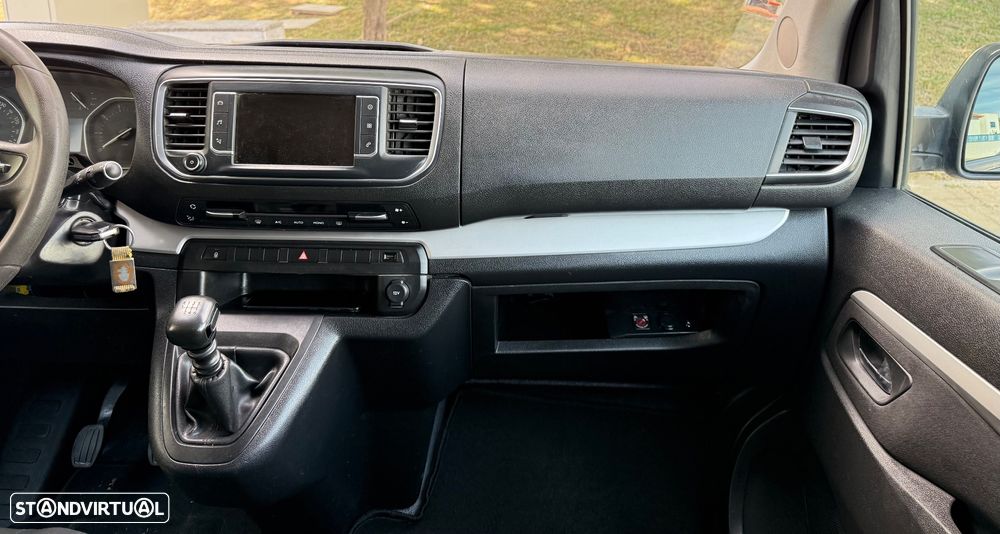 Citroën Spacetourer 1.5 BlueHDi XL Business J17 - 17