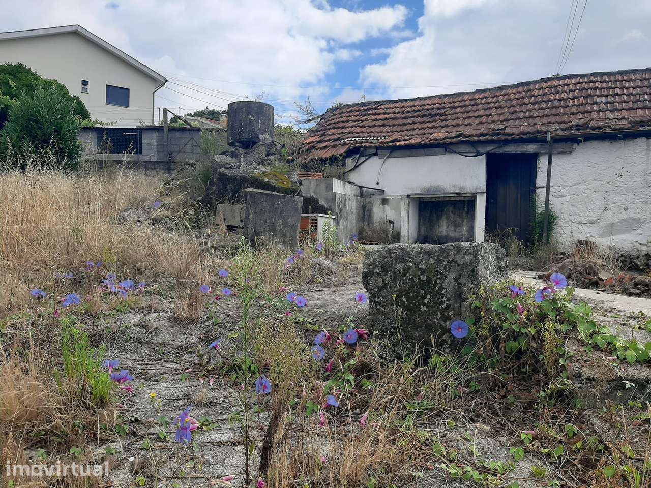 Vende Casa em pedra e terreno Besteiros Paredes - Grande imagem: 2/9