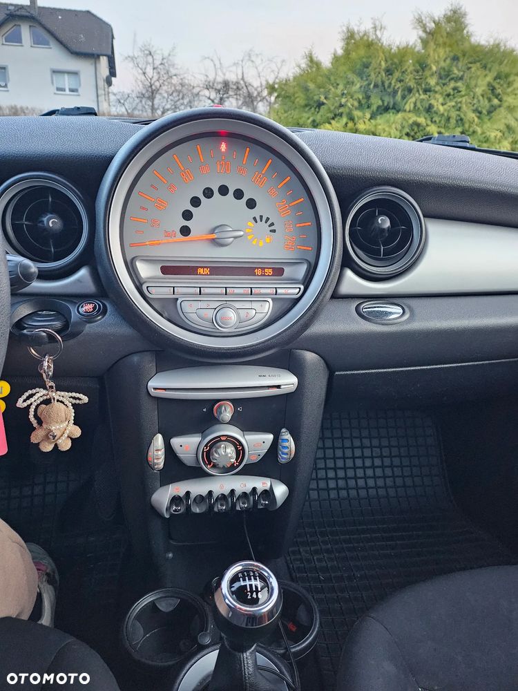 MINI ONE Standard - 12