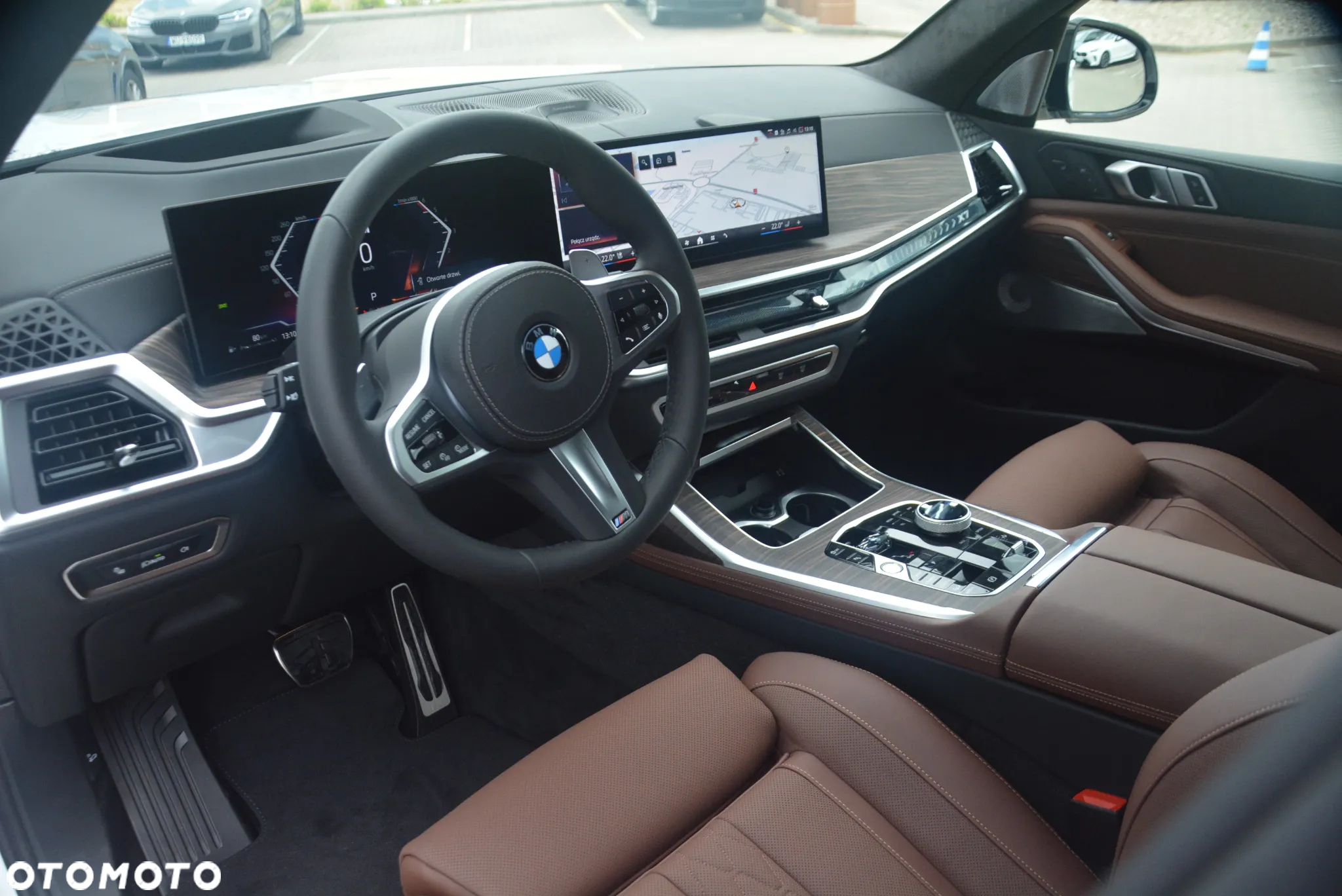 BMW X7 - 12