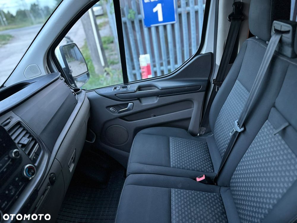 Ford Transit Custom - 25