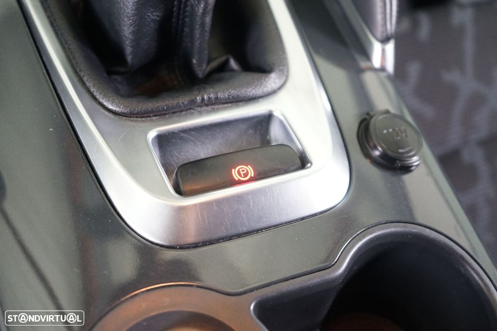 Peugeot 3008 1.6 HDi Allure - 30