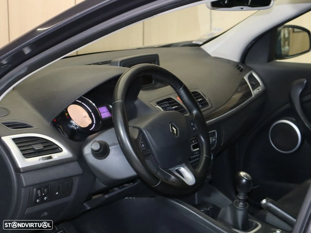 Renault Mégane Sport Tourer 1.5 dCi Dynamique S - 17