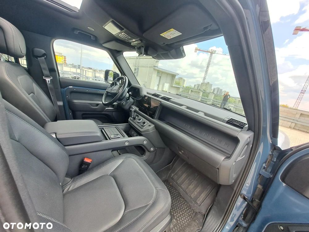 Land Rover Defender 2.0 P300 X-Dynamic HSE - 11