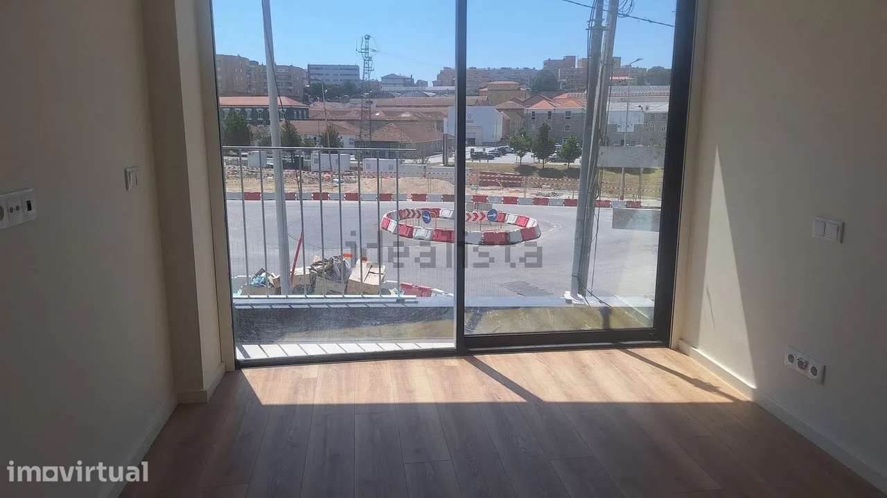 Aparatamento T2 novo c/lugar de garagem em Santa Marinha - Grande imagem: 5/24