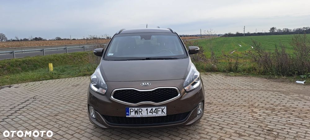 Kia Carens 1.7 CRDi XL 7os - 16