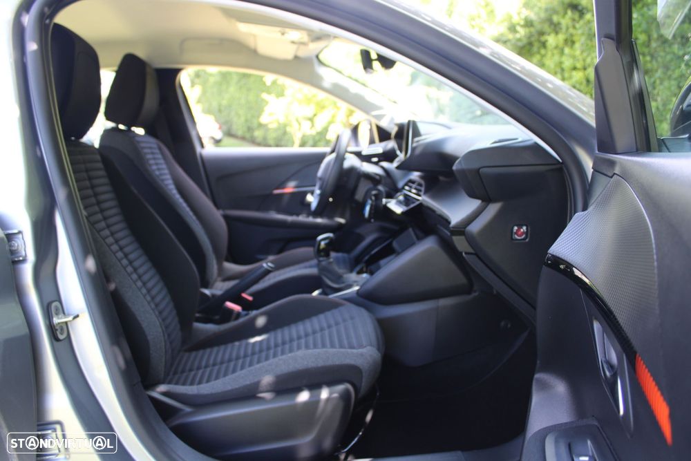 Peugeot 208 1.2 PureTech Active - 23