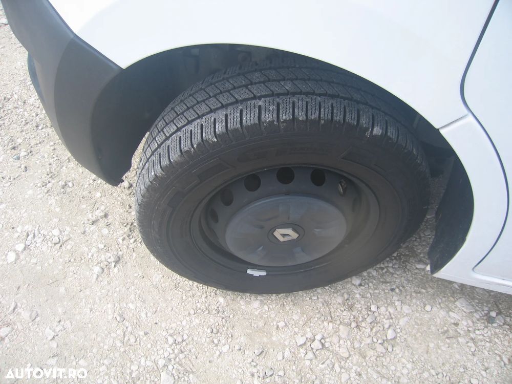 Renault MASTER , 3 LOC. BASCULABILA 3  PARTI , CLIMA . NAVIGATIE . - 15