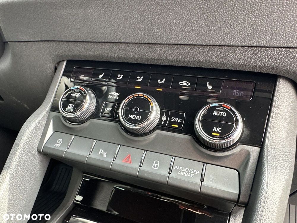 Skoda Karoq 1.5 TSI ACT Sportline DSG - 23