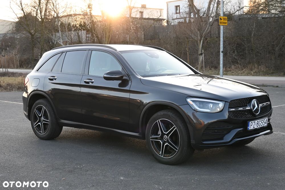 Mercedes-Benz GLC - 9