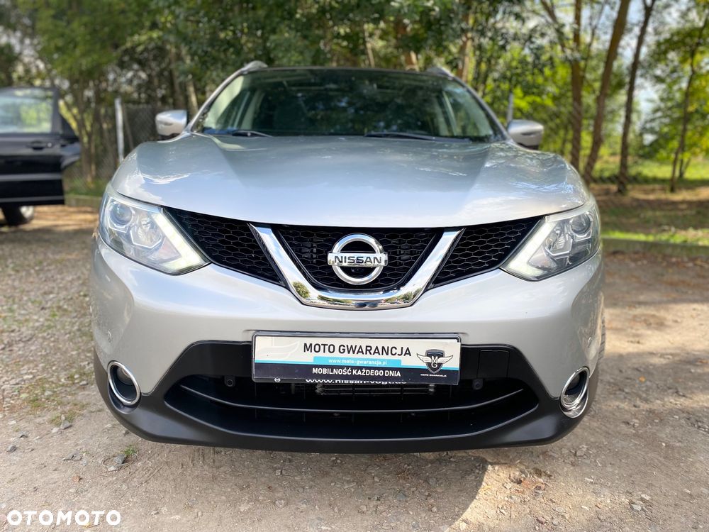 Nissan Qashqai 1.6 dCi Xtronic N-Connecta - 2