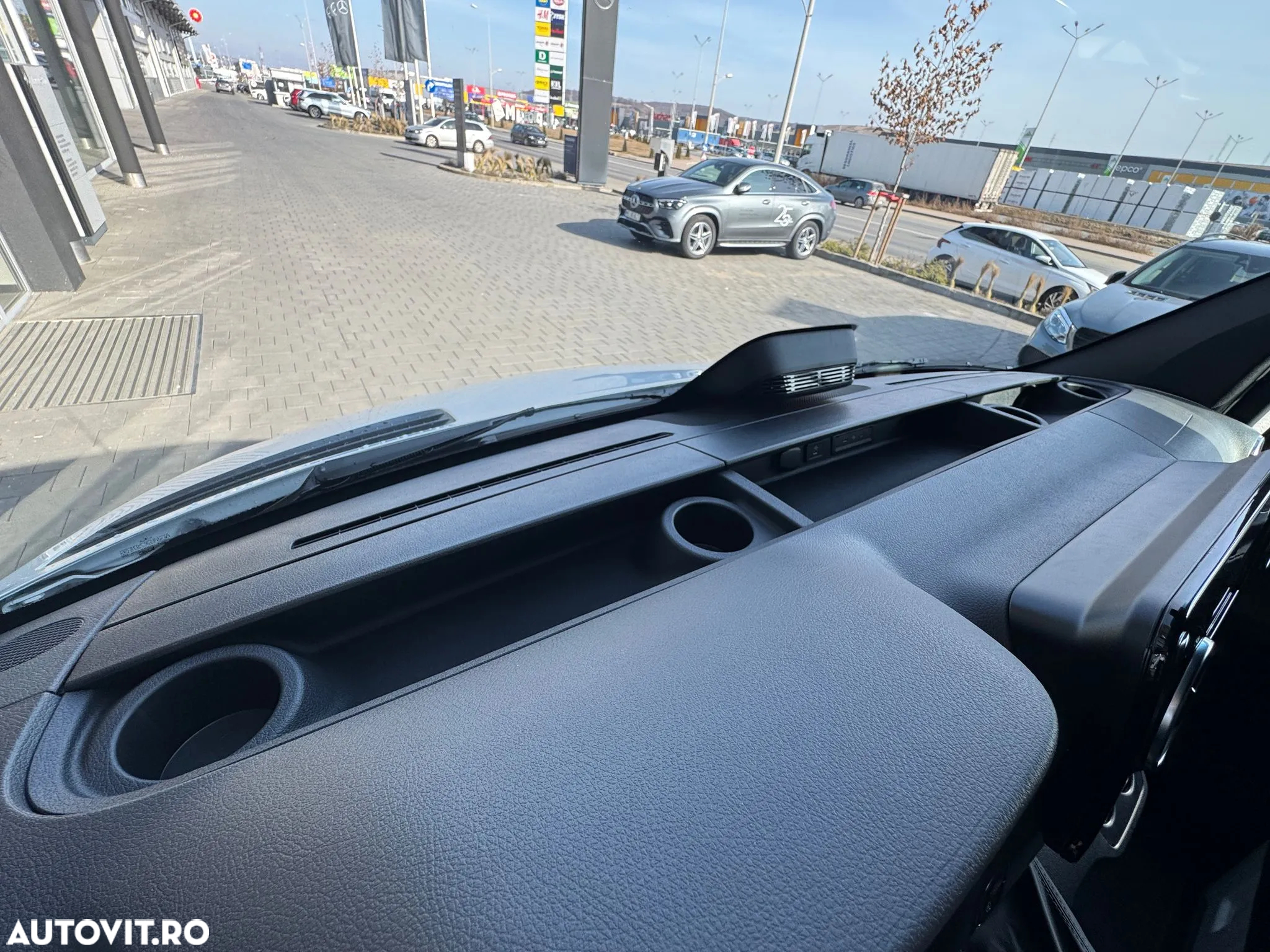 Mercedes-Benz Sprinter 517 CDI Box cu Lift - 14