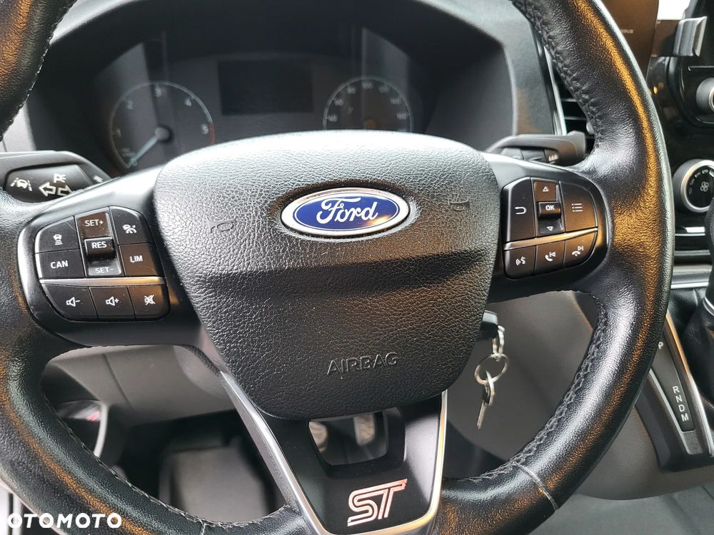 Ford Transit Custom Sport - 23