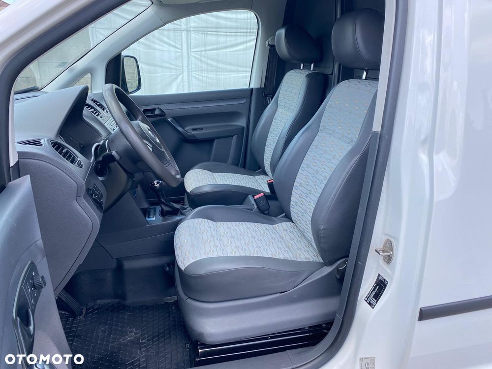 Volkswagen CADDY - 11