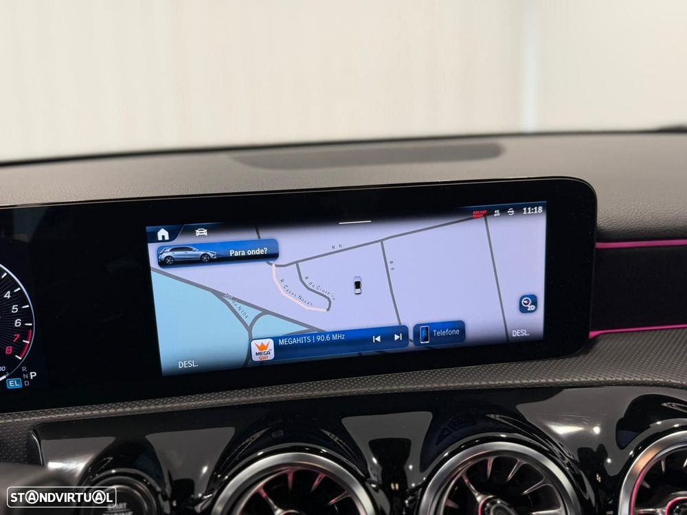 Mercedes-Benz A 250 e AMG Line - 10