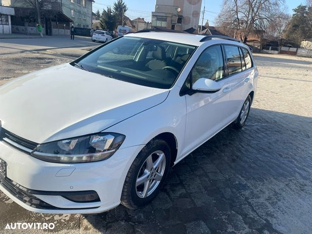 Volkswagen Golf 1.6 TDI SCR Comfortline - 2