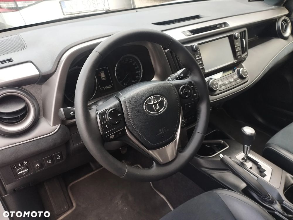 Toyota RAV4 Hybrid Prestige 4x4 - 18