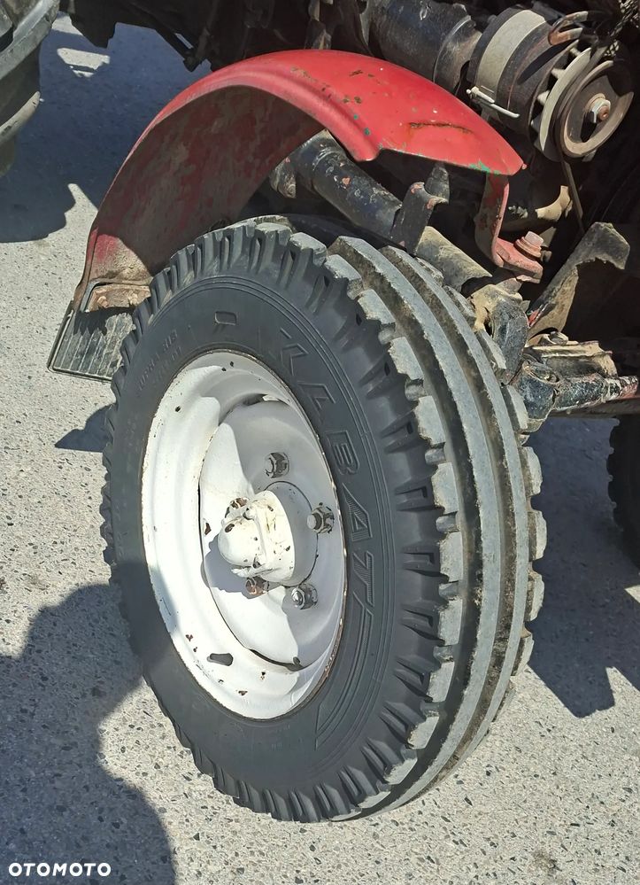 Belarus Ruski T-25 - 11